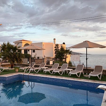 Royal Villas Добра вода Екстериор снимка